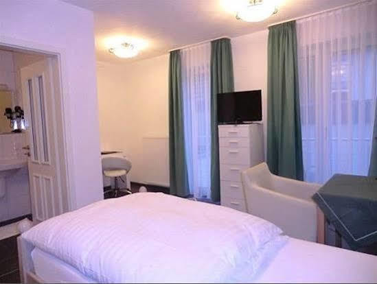 Hotel Garni Jacobs Bonn Eksteriør bilde